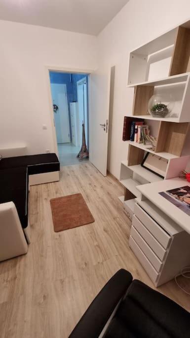 Apartament 3 Camere Avantgarden Şelimbăr Kültér fotó